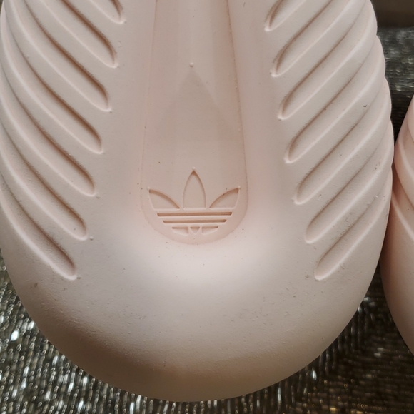 SOLD! ADIDAS Pink Tubular Defiant Shoes - Size 11 - Picture 8 of 11